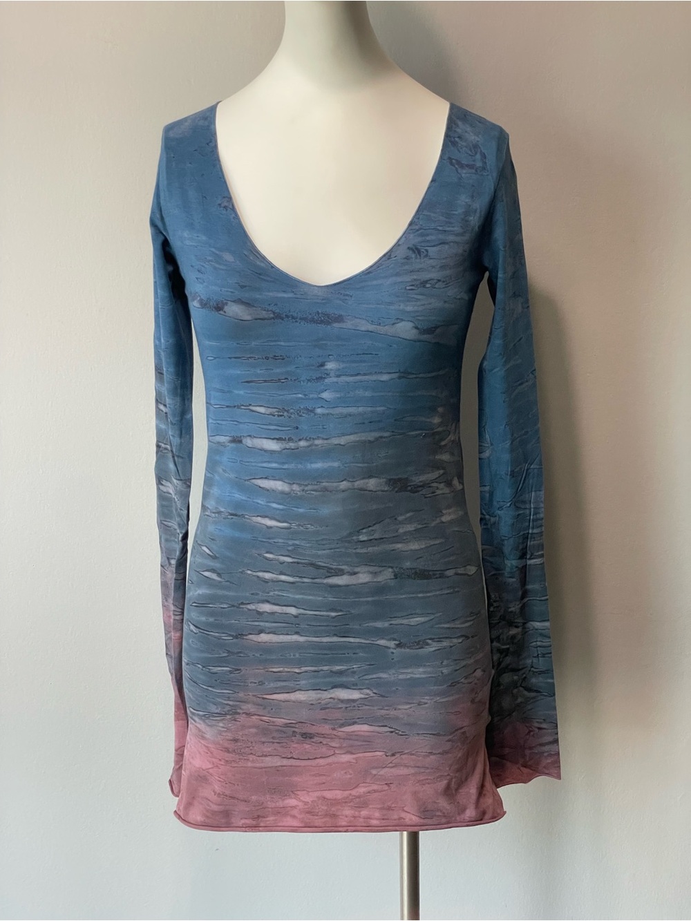 Hard Tail Blue-to-Pink Ombre Long Sleeve V-Neck Dress